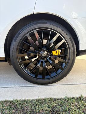 2017 Land Rover Range Rover Sport 5.0L Supercharged SVR