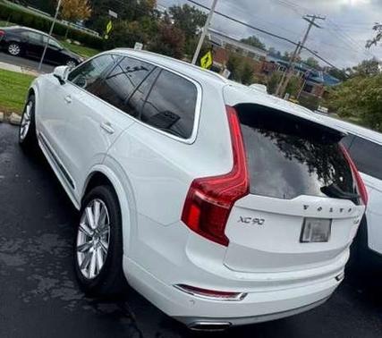 White 2019 Volvo XC90 T6 Inscription