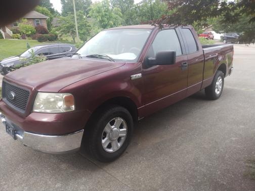 2004 Ford F-150 XLT SuperCab