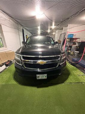 Black 2019 Chevrolet Suburban LT