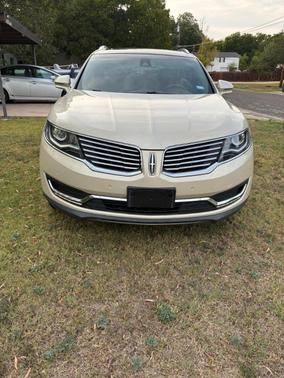 Gold 2016 Lincoln MKX Reserve