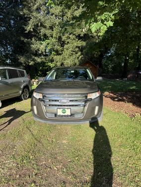 Gray 2013 Ford Edge Limited