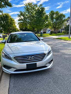 Gray 2016 Hyundai SONATA SE