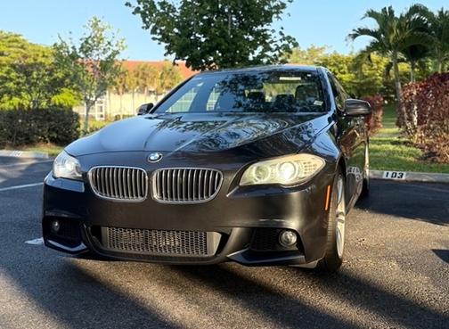 Gray 2013 BMW 535 i