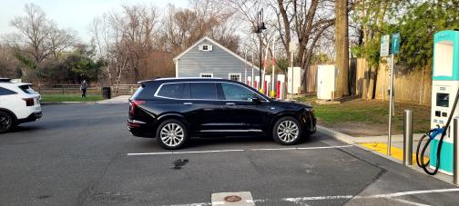 Black 2020 Cadillac XT6 Premium Luxury FWD