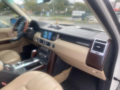 White 2008 Land Rover Range Rover Supercharged