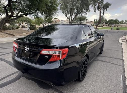 Black 2012 Toyota Camry SE