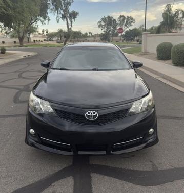 Black 2012 Toyota Camry SE