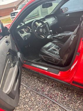 2011 Ford Mustang GT Premium