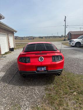 2011 Ford Mustang GT Premium