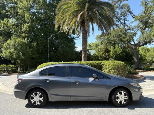 2013 Honda Civic Hybrid Base