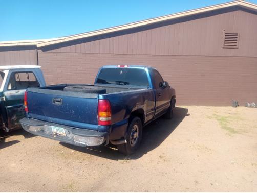 2002 Chevrolet Silverado 1500 Base