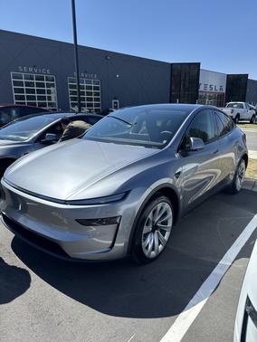 2026 Tesla Model Y Long Range Launch Series AWD