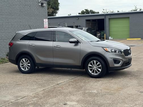 2018 Kia Sorento L