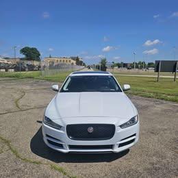 2017 Jaguar XE 35t Prestige