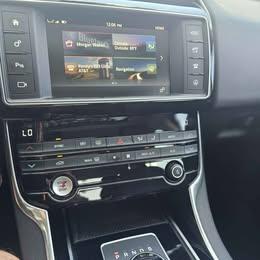 2017 Jaguar XE 35t Prestige
