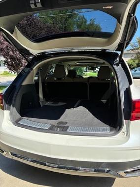 White 2017 Acura MDX 3.5L w/Technology Package