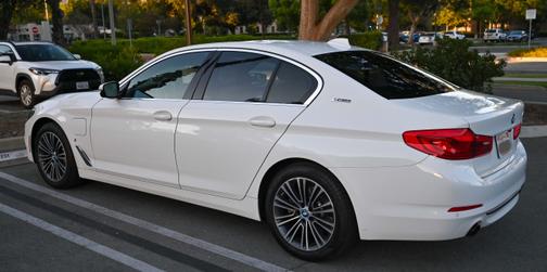 2019 BMW 530e iPerformance
