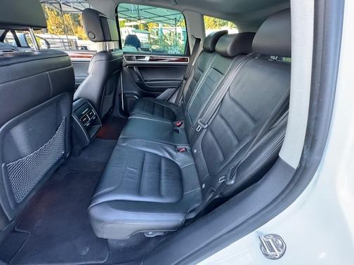 2014 Volkswagen Touareg TDI Lux
