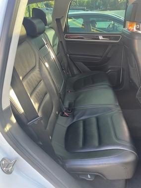 2014 Volkswagen Touareg TDI Lux