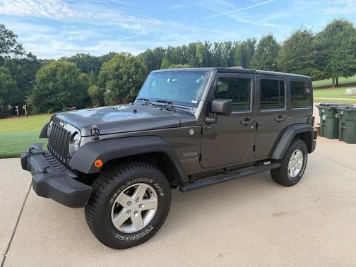 Gray 2014 Jeep Wrangler Unlimited Sport