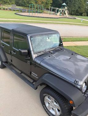 Gray 2014 Jeep Wrangler Unlimited Sport