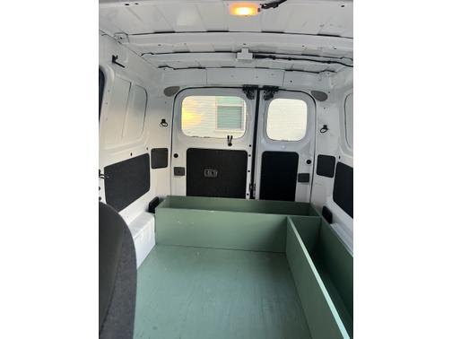 2021 Nissan NV200 S