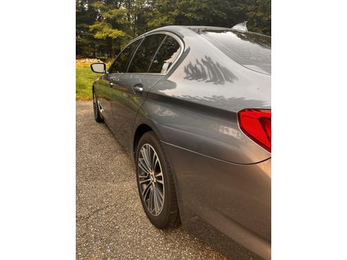 2019 BMW 540 i xDrive