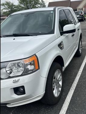 White 2011 Land Rover LR2 Base
