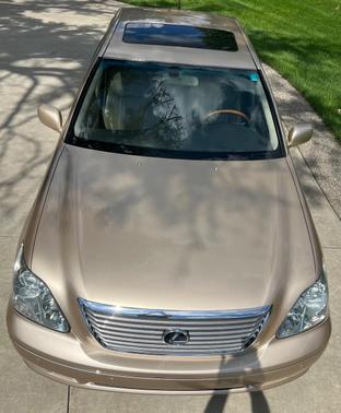 Gold 2004 Lexus LS 430 Base