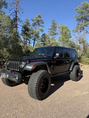 Black 2018 Jeep Wrangler Unlimited Rubicon