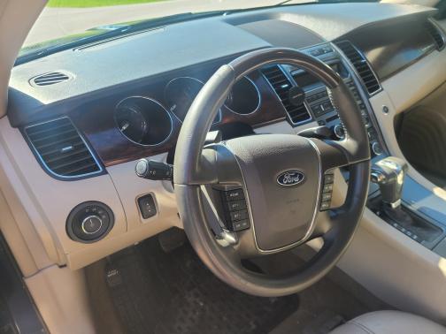 Blue 2012 Ford Taurus Limited