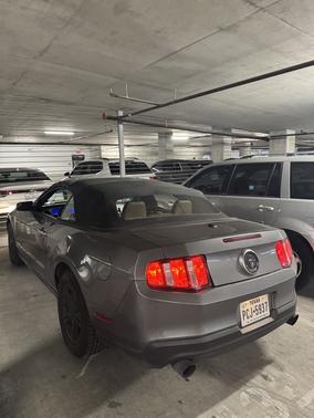 2011 Ford Mustang V6 Premium