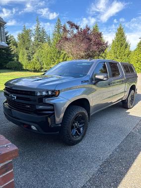 Gray 2021 Chevrolet Silverado 1500 LT Trail Boss