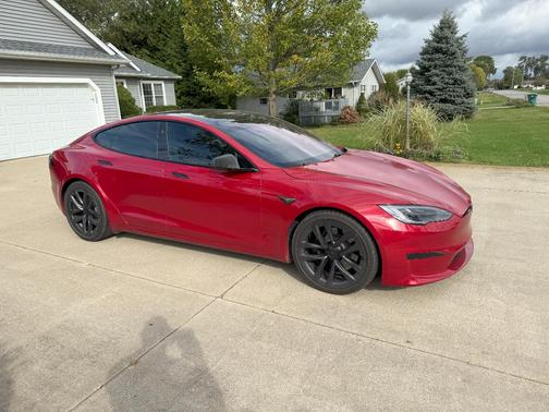 Red 2021 Tesla Model S Long Range