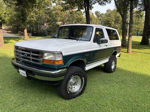 1996 Ford Bronco XLT
