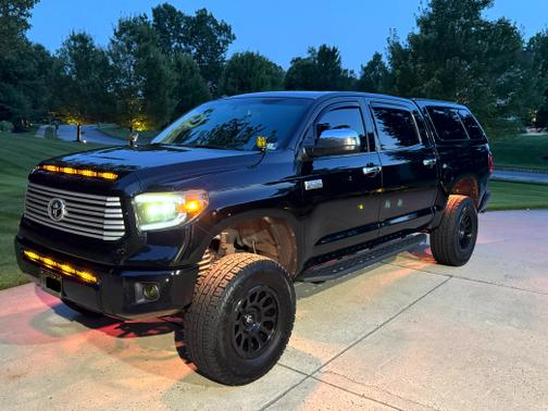2017 Toyota Tundra Platinum