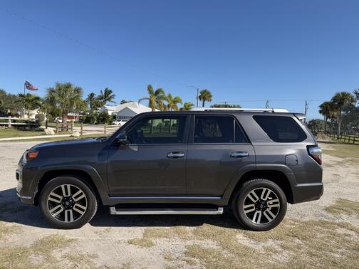 2023 Toyota 4Runner Limited
