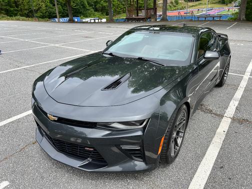 Gray 2018 Chevrolet Camaro 2SS