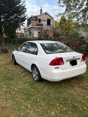 White 2002 Honda Civic EX