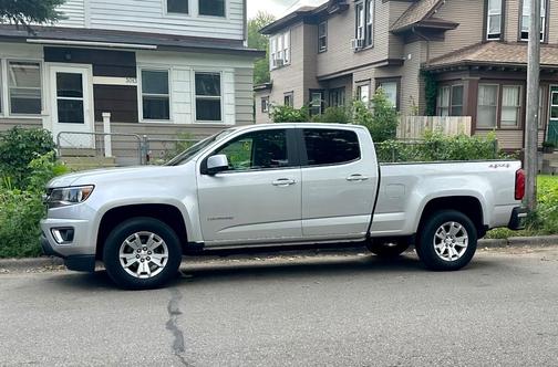Silver 2016 Chevrolet Colorado LT
