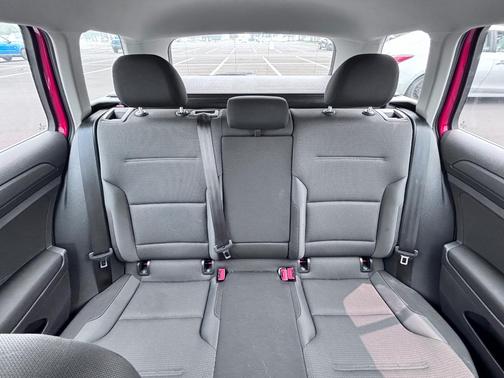 Red 2019 Volkswagen Golf SportWagen 1.8T S
