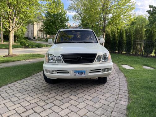 2001 Lexus LX 470 Base