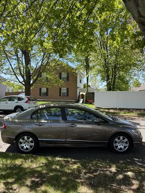 Brown 2009 Honda Civic LX