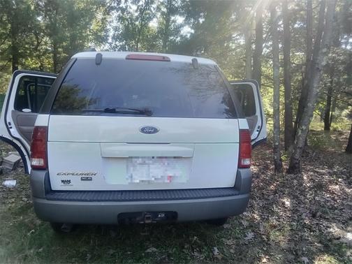 2002 Ford Explorer XLS
