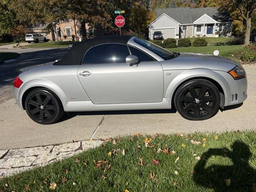 2004 Audi TT 3.2 quattro Roadster