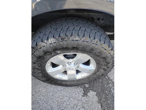2012 Nissan Frontier SV