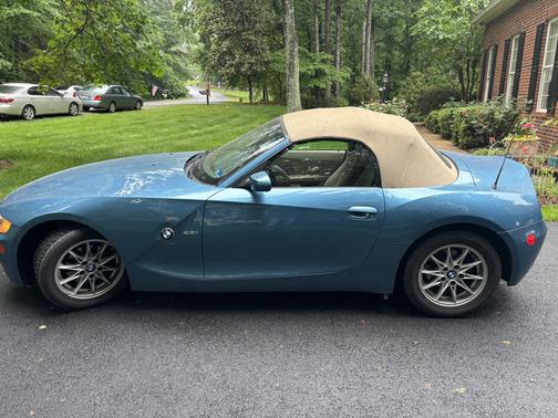 Blue 2005 BMW Z4 2.5i Roadster