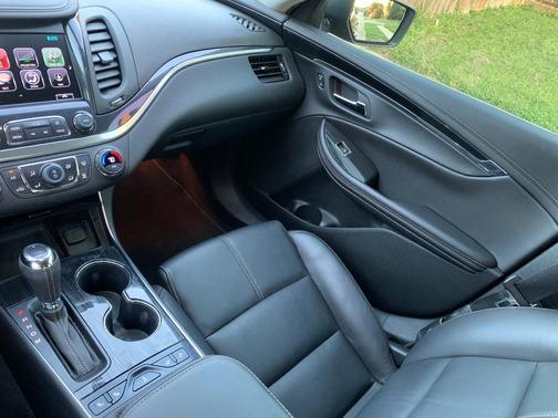Gray 2019 Chevrolet Impala 1LT