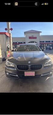 Gray 2016 BMW 528 i